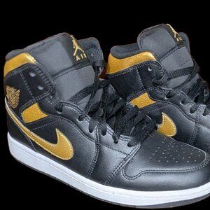 Nike Air Jordan 1 Mid Black Gold Mens Size 9 Sneaker Shoes Jordans